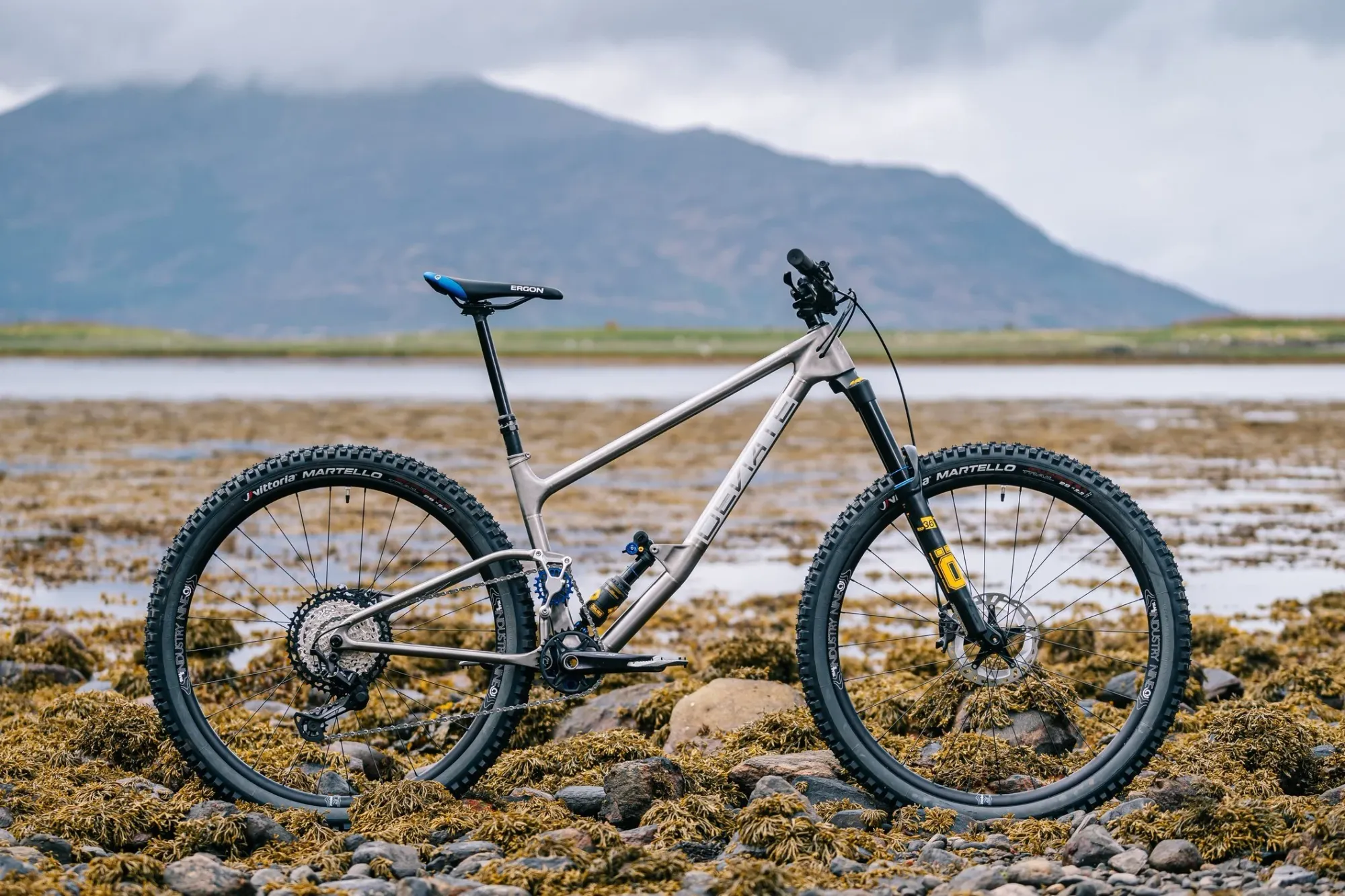 Deviate Blog 2023 - The Future of Frames? Titanium High Pivot Prototypes - Project Tilander